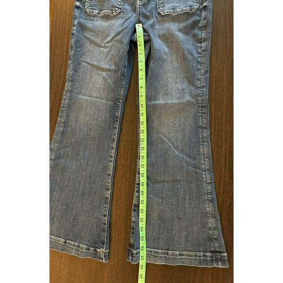 American Eagle Outfitters Blue Flare Jeans - Picture 9 of 9